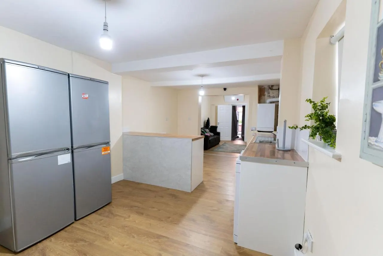 Newcastle City Apartment All En-Suite 0*, Newcastle upon Tyne