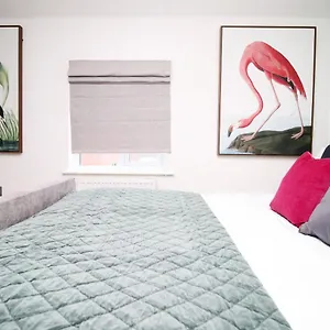 https://k-suites-ffordd-nowell.cardiffhotelswales.com